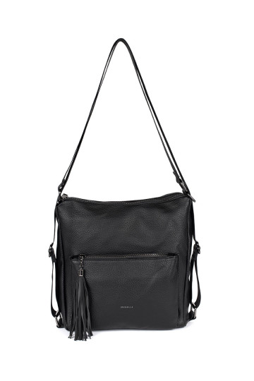 Černá dámská taška typu batoh s třásněmi 2