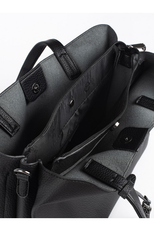 Černá velká kabelka s třásněmi