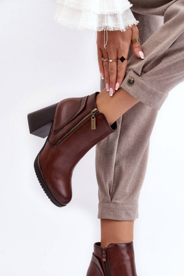 Aulinukai su aukštais...