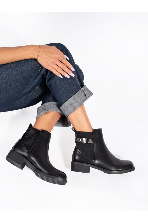 Černé dámské štibletky na nízkém podpatku