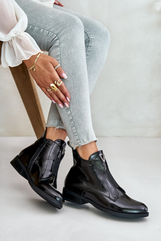 Lakované Nízké Boty Dámské Na Plochém Podpatku Zateplené Černé S.Barski HY42-120 Černé Lakované Nízké Boty Dámské Na Plochém Podpatku Zateplené Černé S.Barski HY42-120 Černé