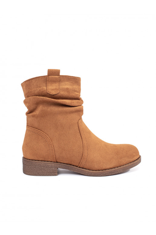 Hnědé dámské kotníkové boty kovbojky