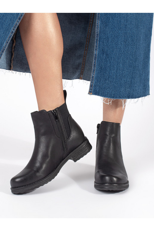 Černé ploché dámské boty štibletky