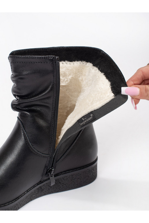 Černé kožené dámské boty na nízkém klínku s krčeným svrškem Sergio Leone