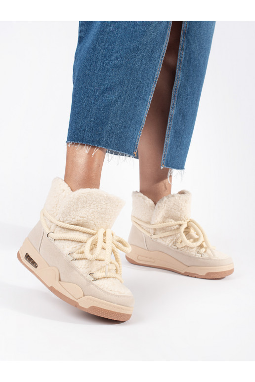 Béžové dámské sněhule na hrubé podrážce