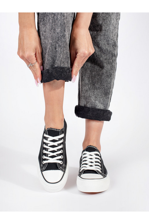 Černé klasické dámské tenisky na šněrování na platformě