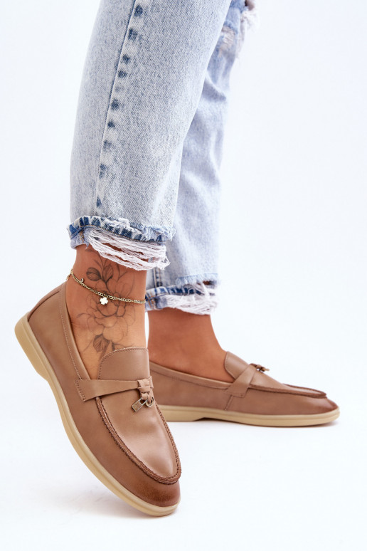 Klasikinio modelio moteriški... Klasikinio modelio moteriški...