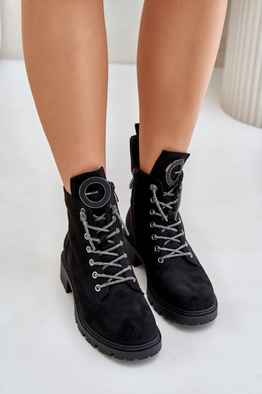Zateplené kotníkové boty s ozdobným šněrováním Vinceza 16465 Černé Zateplené kotníkové boty s ozdobným šněrováním Vinceza 16465 Černé