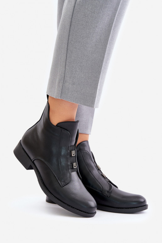 Zateplené dámské boty na plochém podpatku z eko kůže černé S.Barski HY42-716 Zateplené dámské boty na plochém podpatku z eko kůže černé S.Barski HY42-716