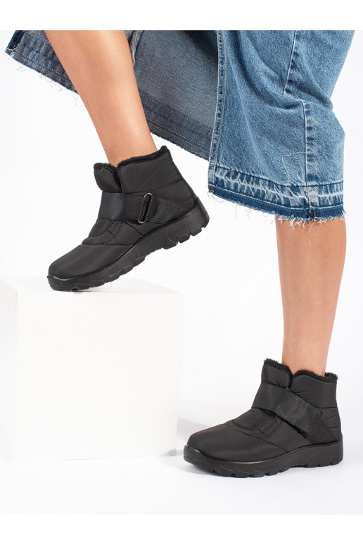 Černé pohodlné dámské sněhule