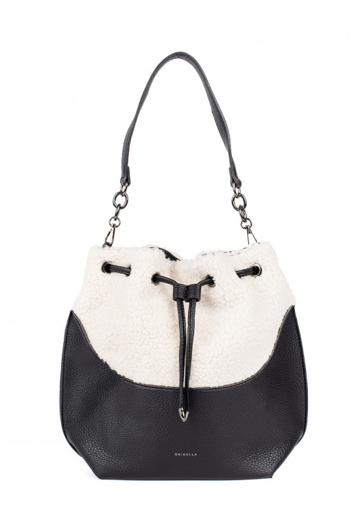 Černá dámská kabelka s kožešinovou částí beránkového typu