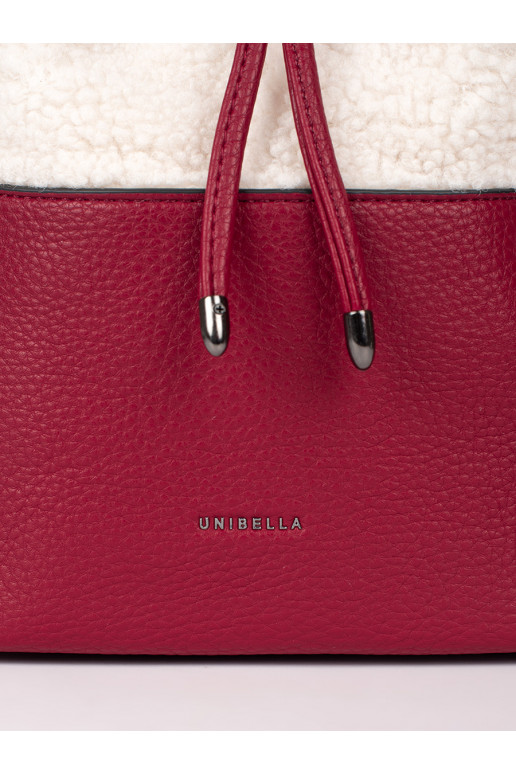 Červená dámská kabelka s kožešinovou částí beránkového typu