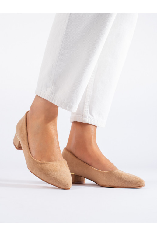 Klasické lodičky na nízkém podpatku