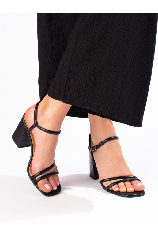 Sandálky s širokým podpatkem Vinceza