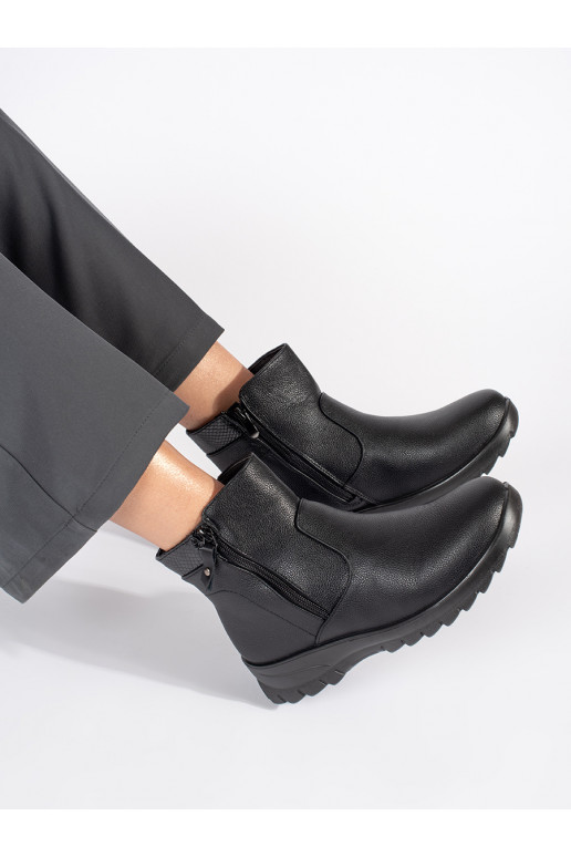 Černé pohodlné zateplené dámské boty