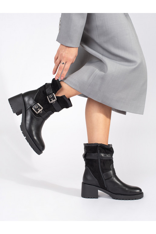 Černé kotníkové boty dámské na podpatku se sponou