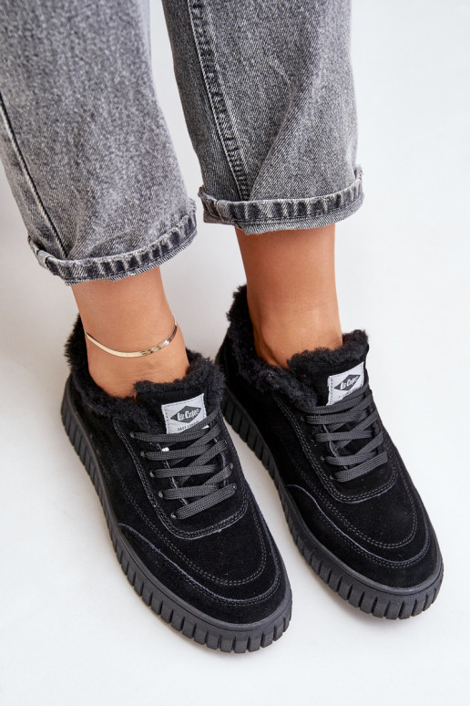 Kožené dámské sneakersy zateplené kožíškem černé Lee Cooper LCJ-24-01-2973 Kožené dámské sneakersy zateplené kožíškem černé Lee Cooper LCJ-24-01-2973