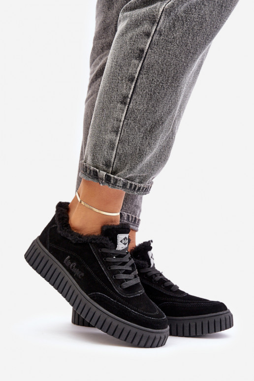 Kožené dámské sneakersy zateplené kožíškem černé Lee Cooper LCJ-24-01-2973 Kožené dámské sneakersy zateplené kožíškem černé Lee Cooper LCJ-24-01-2973