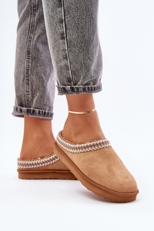 Pohodlná domácí obuv pantofle s výšivkou dámské Inblu FX000021 Camel Pohodlná domácí obuv pantofle s výšivkou dámské Inblu FX000021 Camel