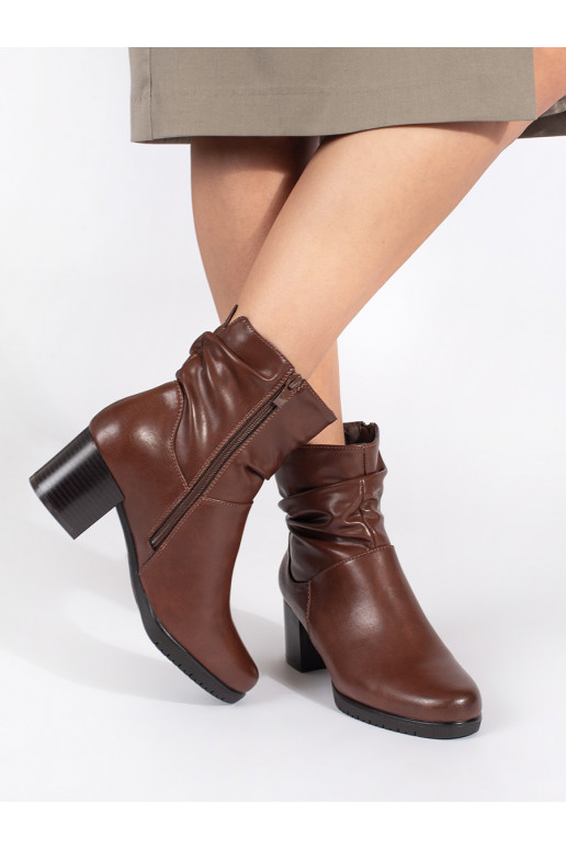 Hnědé kožené dámské kotníkové boty na sloupku s vrásněným svrškem Sergio Leone