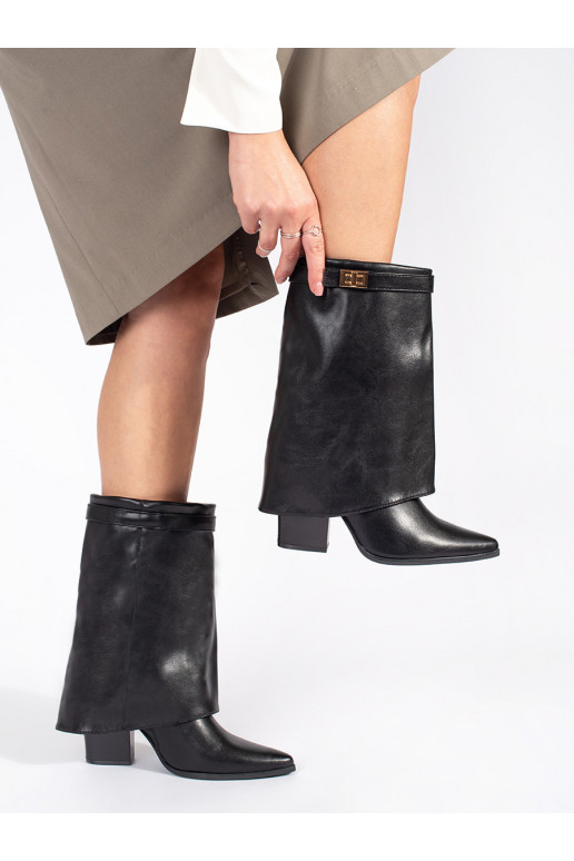 Černé elegantní dámské kozačky na podpatku