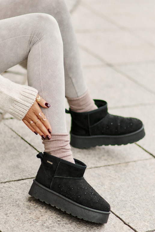 Sněhule se zdobením na platformě Big Star OO274A105 černé Sněhule se zdobením na platformě Big Star OO274A105 černé