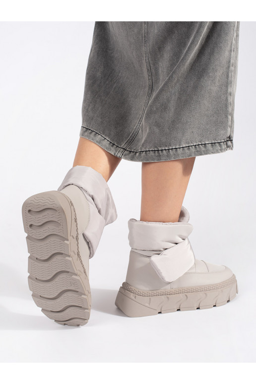 Šedé zateplené dámské sněhule na hrubé podrážce