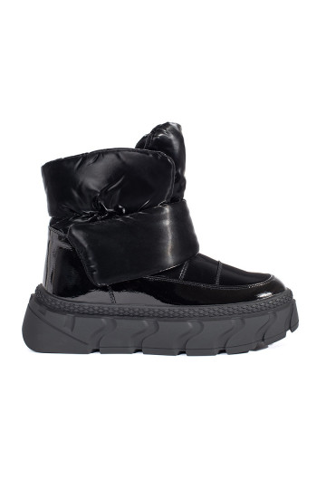 Černé zateplené dámské sněhule na hrubé podrážce 2