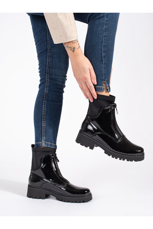 Lakované dámské černé nízké kozačky se zipem