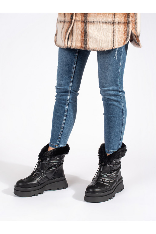 Černé dámské sněhule s černou kožešinou na platformě