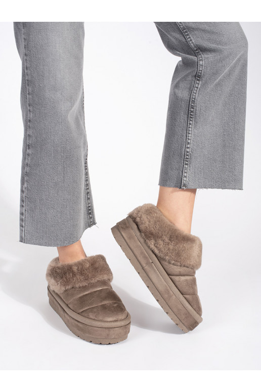 Béžové nízké nazouvací dámské sněhule s kožešinou