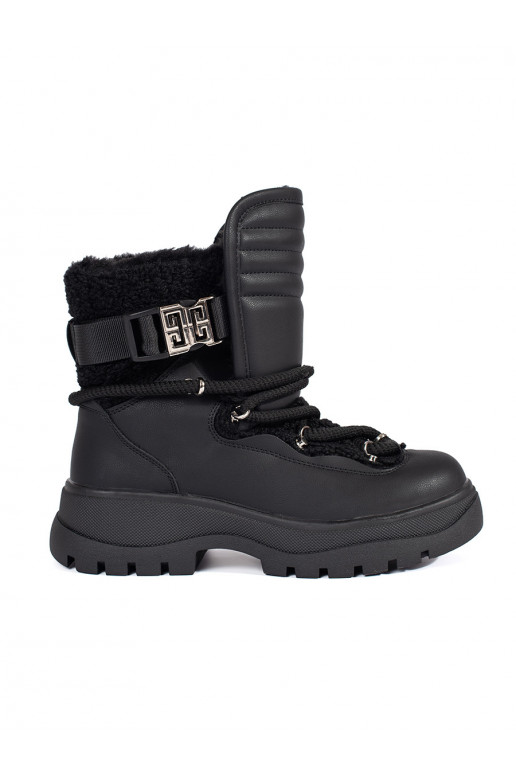 Černé dámské sněhule s kožešinou na hrubé podrážce