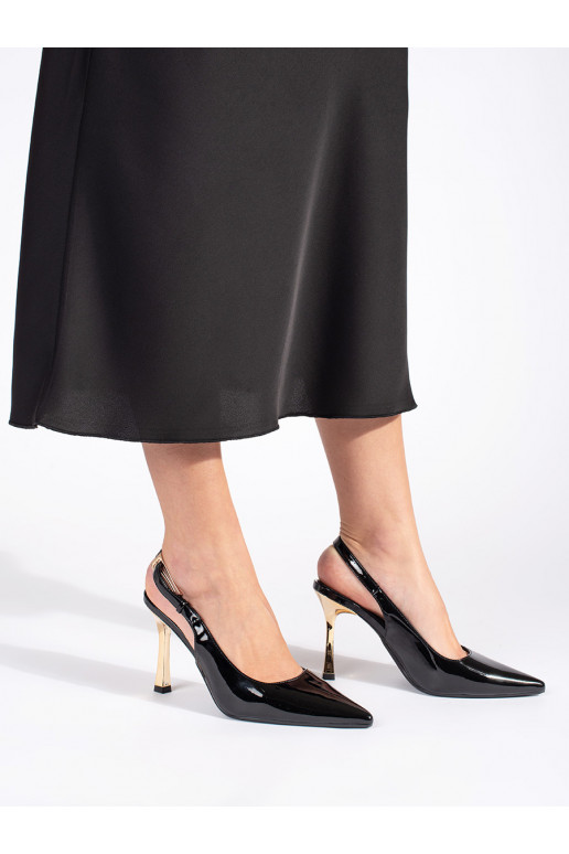 Lakované černé lodičky s odkrytou patou