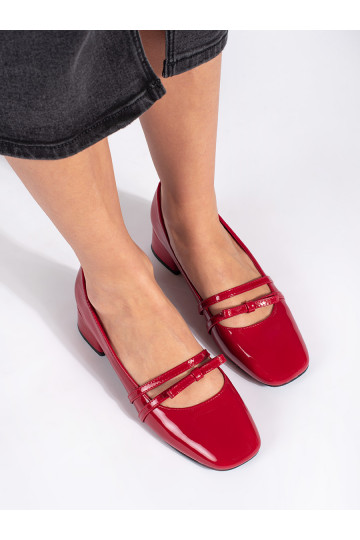 Červené lakované lodičky na nízkém podpatku 2