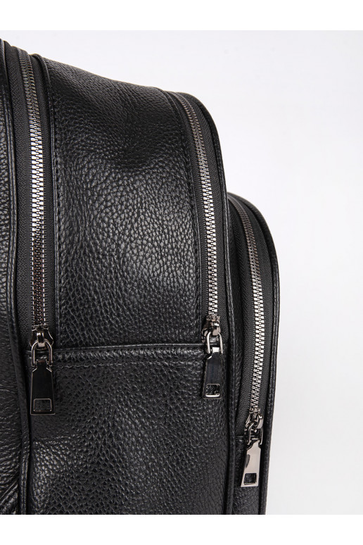 Černý klasický dámský batoh