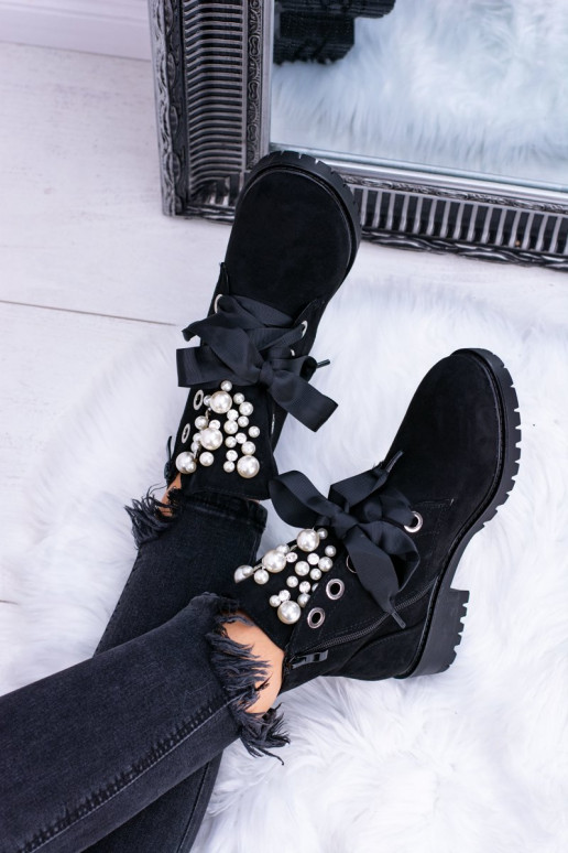 Semišové Zateplené Boty S Perlami A Stuhou Černé Perla Semišové Zateplené Boty S Perlami A Stuhou Černé Perla