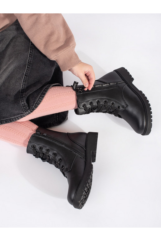 Černé šněrovací kotníkové dívčí boty zateplené kožíškem