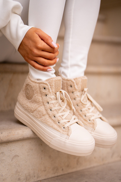 Pašiltinti laisvalaikio bateliai su...