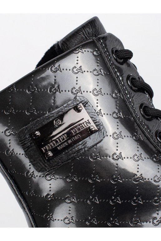 Černé lakované dívčí kotníkové boty na šněrování