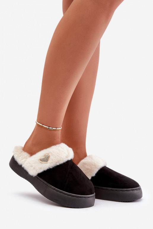 Dámské Pantofle S Kožíškem A Dekorativním Srdcem Černé Otielo Dámské Pantofle S Kožíškem A Dekorativním Srdcem Černé Otielo