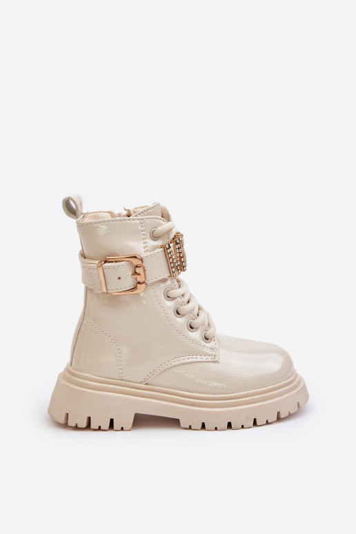 Lakované Dívčí Boty Zateplené S Ozdobným Páskem Béžové Gilian Lakované Dívčí Boty Zateplené S Ozdobným Páskem Béžové Gilian
