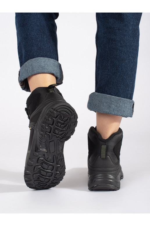 Černo-zelene trekové boty