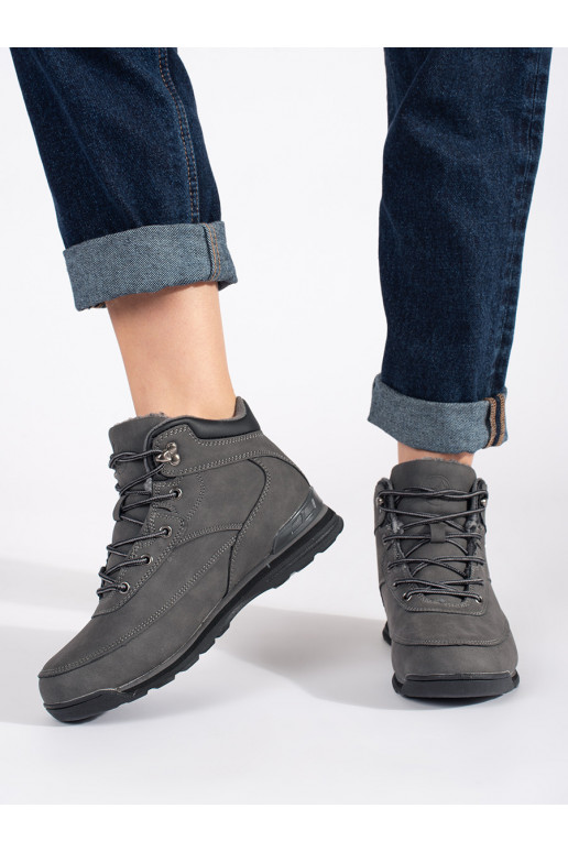 Šedé zateplené boty traperky