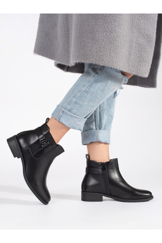 Černé kotníkové dámské štibletky na plochém podpatku