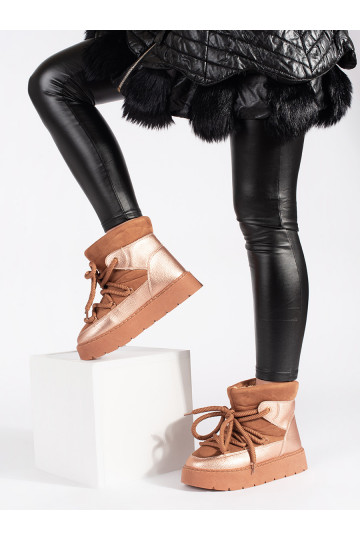 Hnědé šněrovací dámské sněhule na hrubé podrážce 2