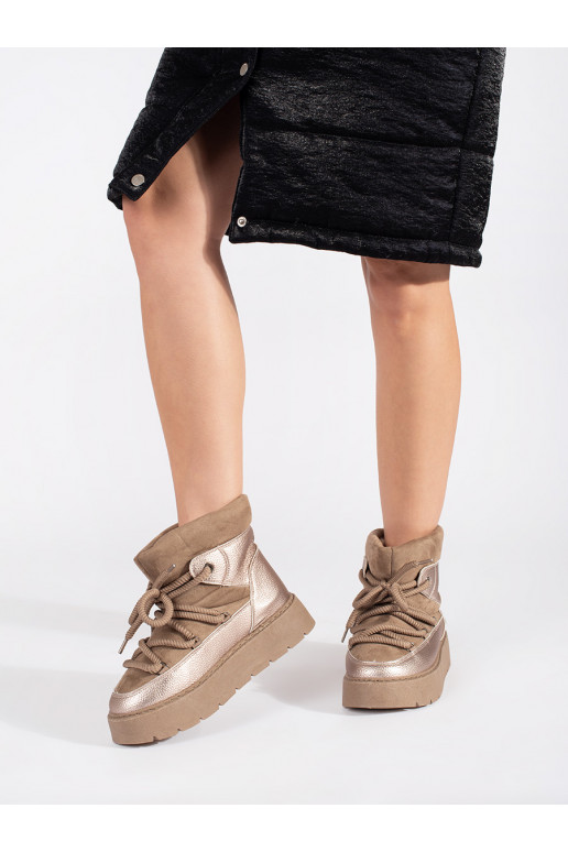 Dámské béžové šněrovací sněhule se silnou podrážkou