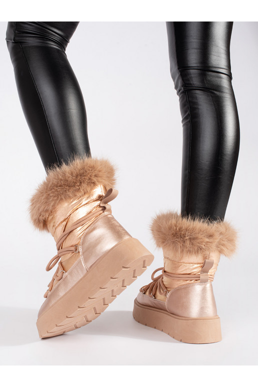 Zlaté dámské sněhule s kožíškem na silné podrážce