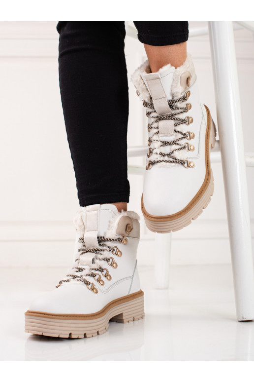 Bílé dámské trapery