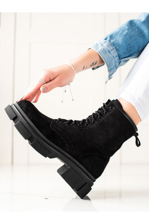 SEMIŠOVÉ ČERNÉ TRAPERKY