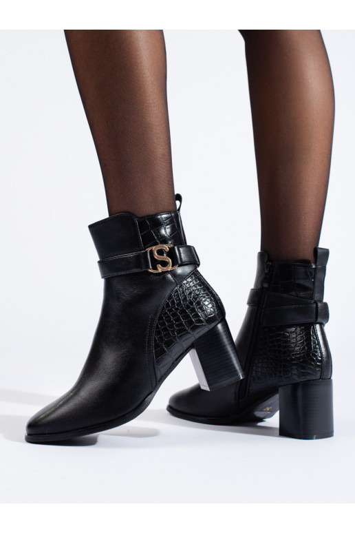 Elegantní dámské kotníkové boty na sloupkovém podpatku